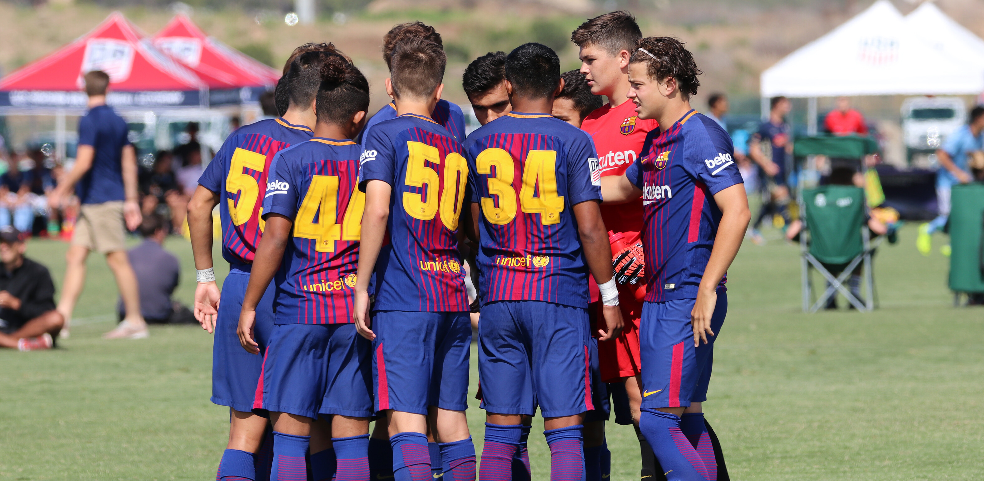 Barca Residency Academy U-17 pregame huddle at USSDA Playoffs