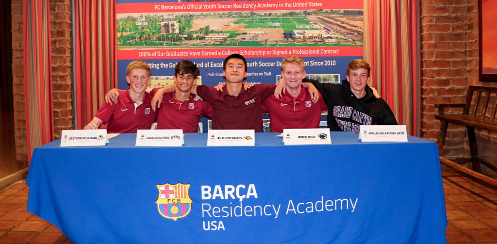 2022 Barca Residency Academy NLI signees